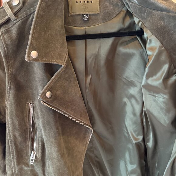Blank NYC Olive 100% Leather Moto Jacket - Picture 3 of 6